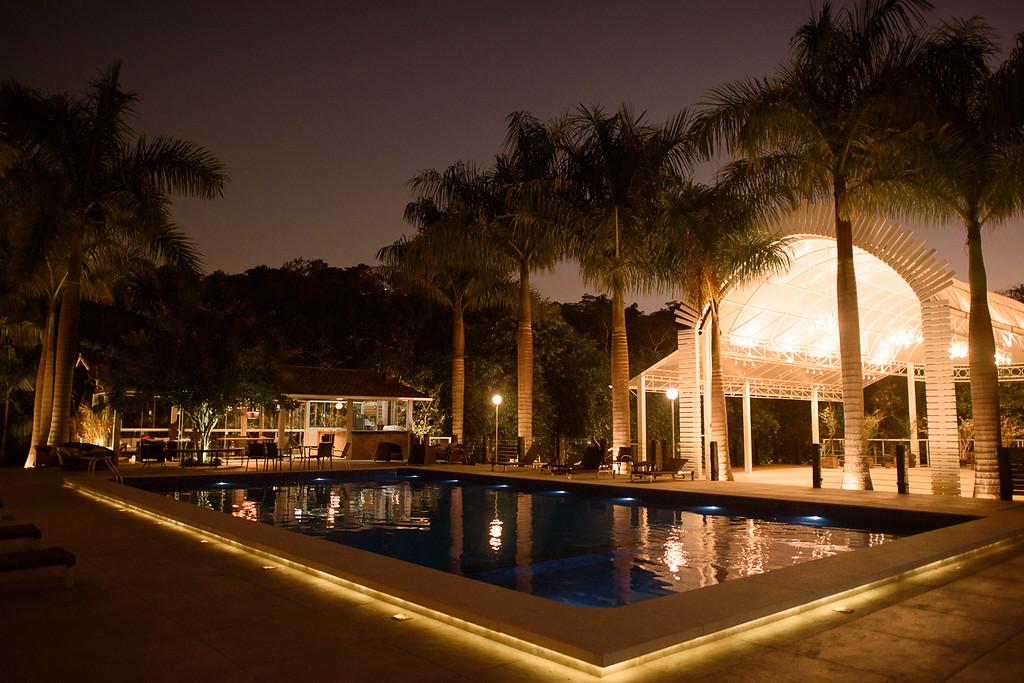 d241f09a-d8bc-4e44-912d-91e74f451f94